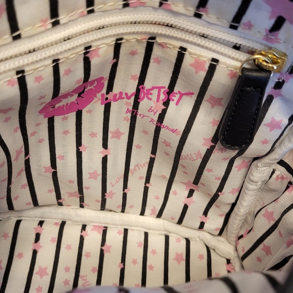 LUV BETSEY Sequin Unicorn Mini Backpack Purse BETSEY JOHNSON - Picture 9 of 16